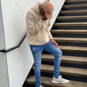 Meet your Posher, Will